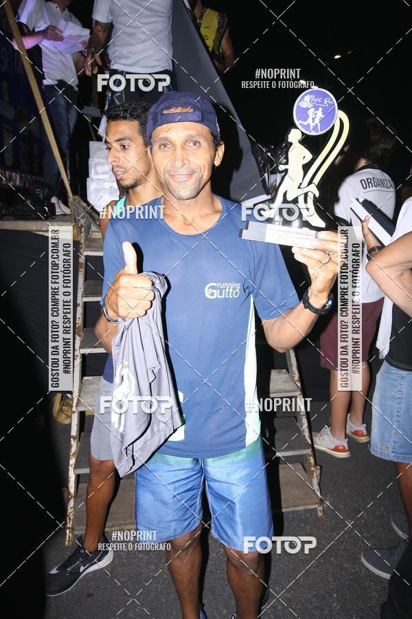 Buy your photos of the eventNight Run 5K 10K Praia Grande on Fotop