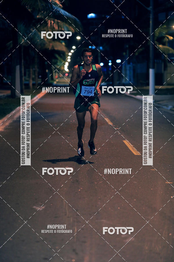 Buy your photos of the eventNight Run 5K 10K Praia Grande on Fotop