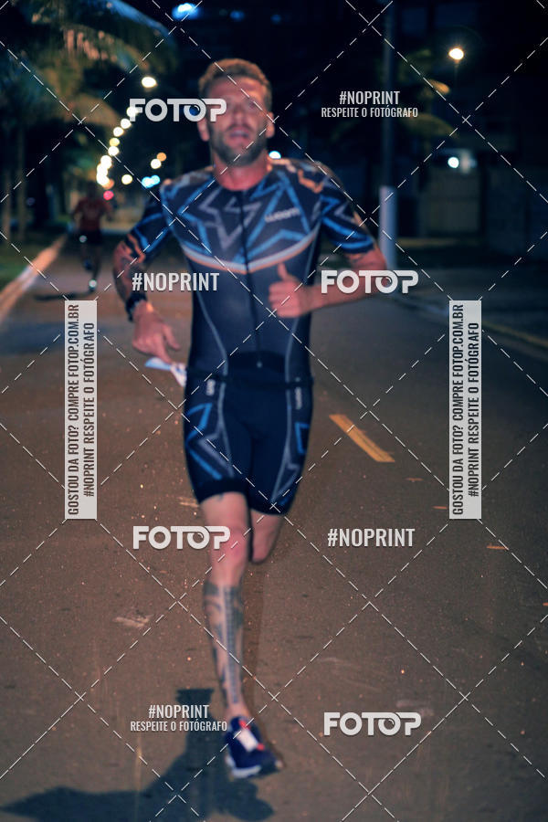 Buy your photos of the eventNight Run 5K 10K Praia Grande on Fotop