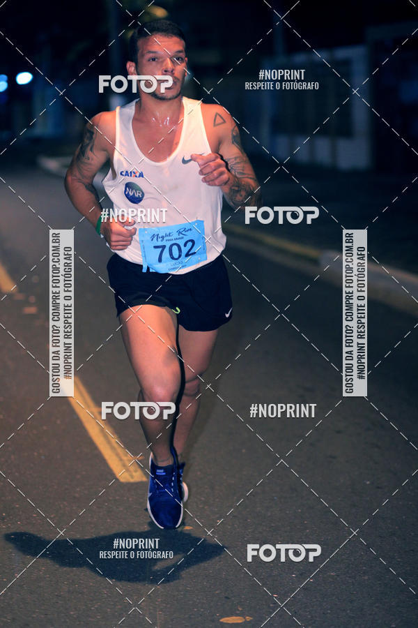 Buy your photos of the eventNight Run 5K 10K Praia Grande on Fotop