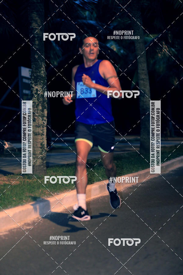 Buy your photos of the eventNight Run 5K 10K Praia Grande on Fotop