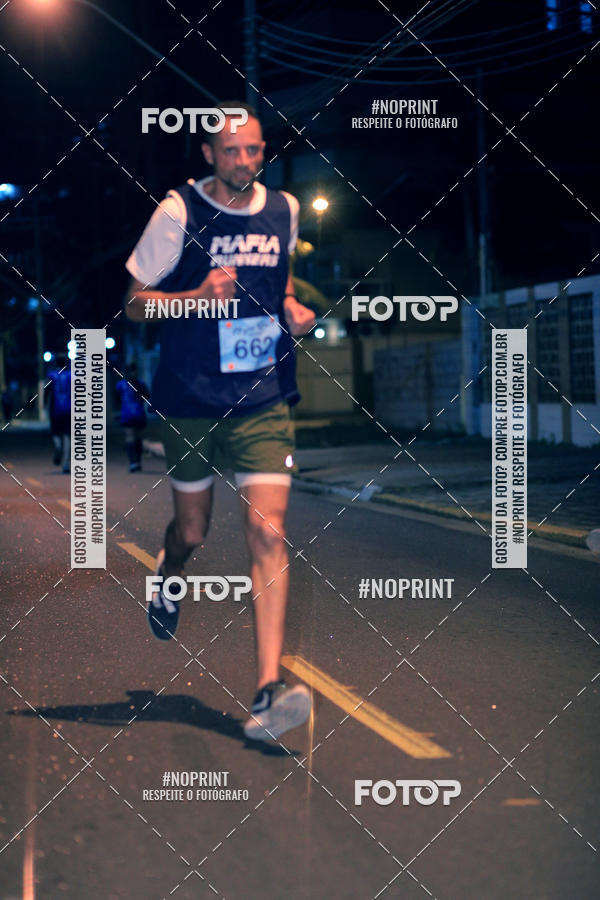 Buy your photos of the eventNight Run 5K 10K Praia Grande on Fotop