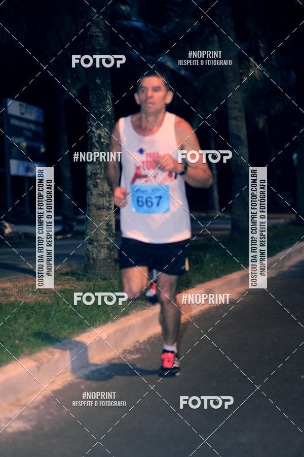 Buy your photos of the eventNight Run 5K 10K Praia Grande on Fotop