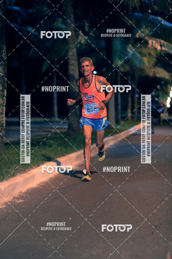 Buy your photos of the eventNight Run 5K 10K Praia Grande on Fotop