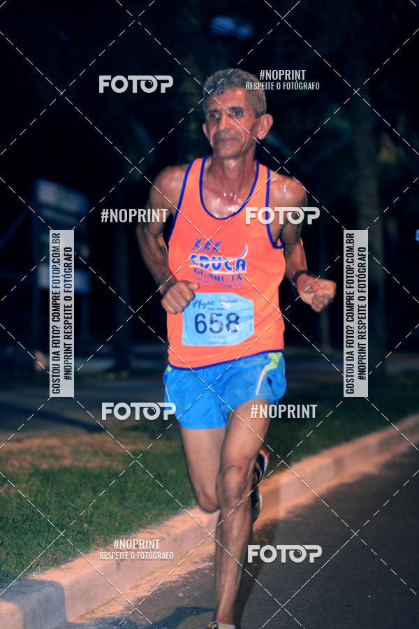Buy your photos of the eventNight Run 5K 10K Praia Grande on Fotop
