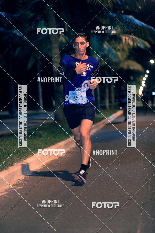 Buy your photos of the eventNight Run 5K 10K Praia Grande on Fotop