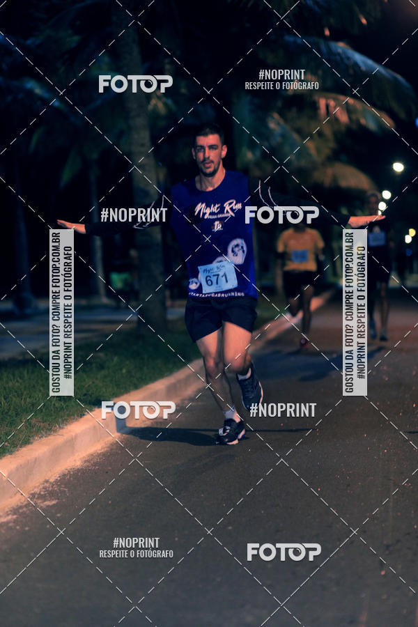 Buy your photos of the eventNight Run 5K 10K Praia Grande on Fotop
