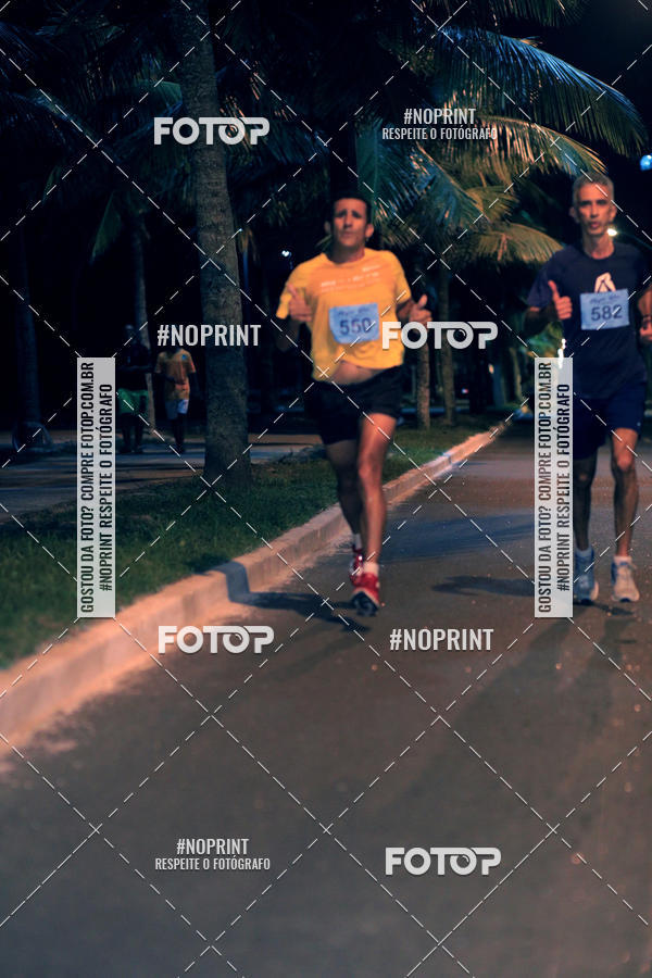 Buy your photos of the eventNight Run 5K 10K Praia Grande on Fotop