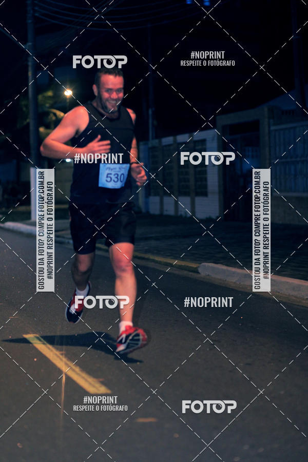 Buy your photos of the eventNight Run 5K 10K Praia Grande on Fotop