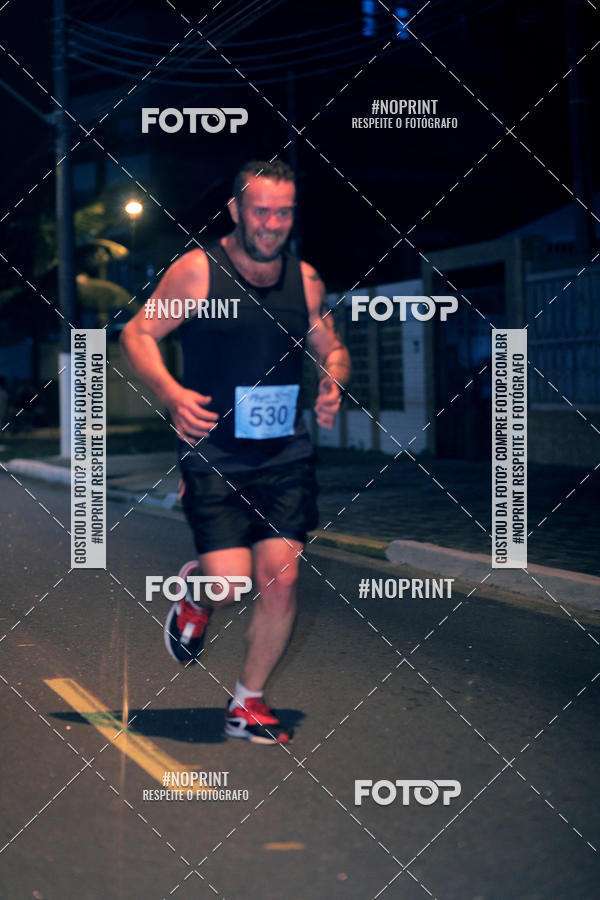 Buy your photos of the eventNight Run 5K 10K Praia Grande on Fotop