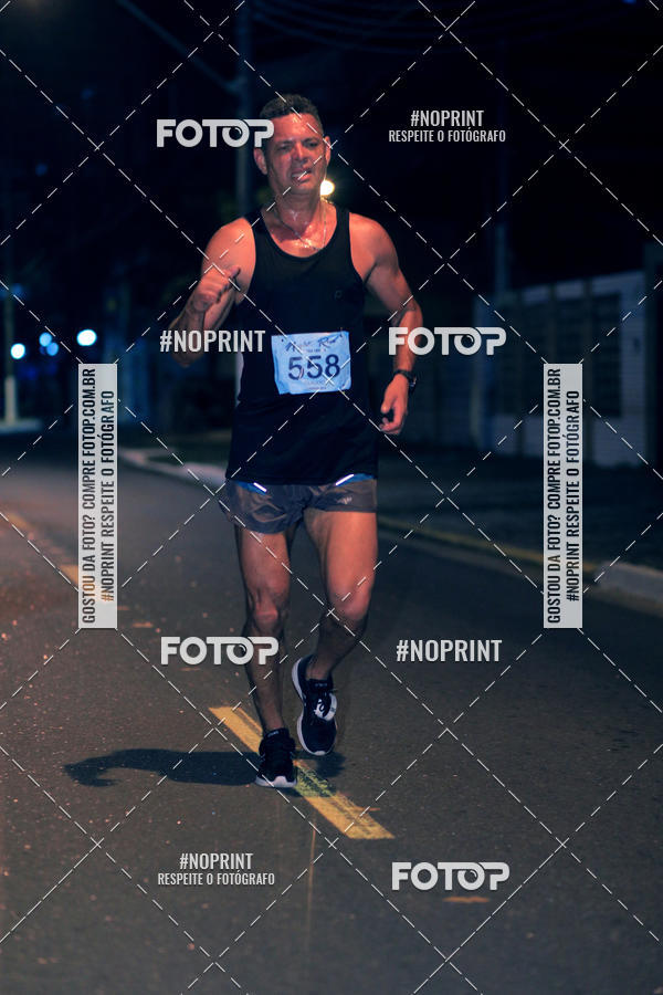 Buy your photos of the eventNight Run 5K 10K Praia Grande on Fotop