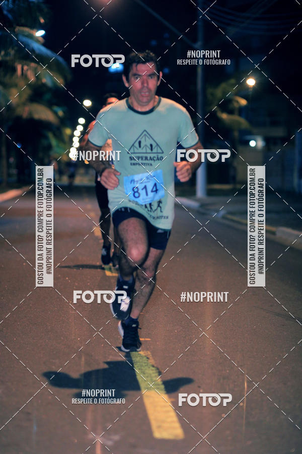 Buy your photos of the eventNight Run 5K 10K Praia Grande on Fotop