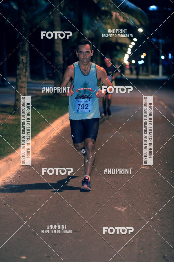 Buy your photos of the eventNight Run 5K 10K Praia Grande on Fotop