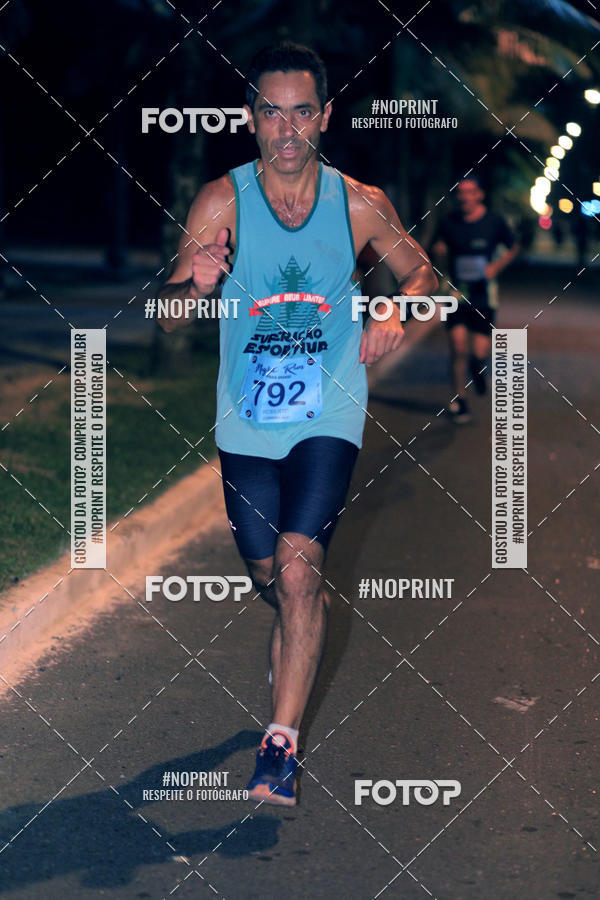 Buy your photos of the eventNight Run 5K 10K Praia Grande on Fotop