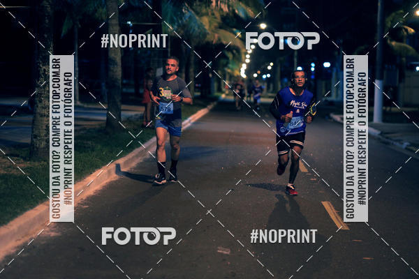 Buy your photos of the eventNight Run 5K 10K Praia Grande on Fotop