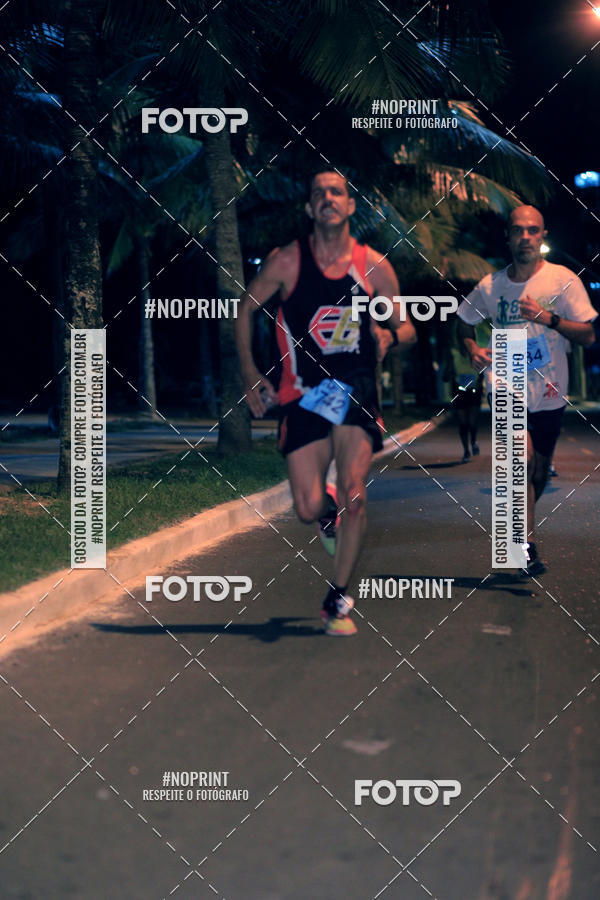 Buy your photos of the eventNight Run 5K 10K Praia Grande on Fotop