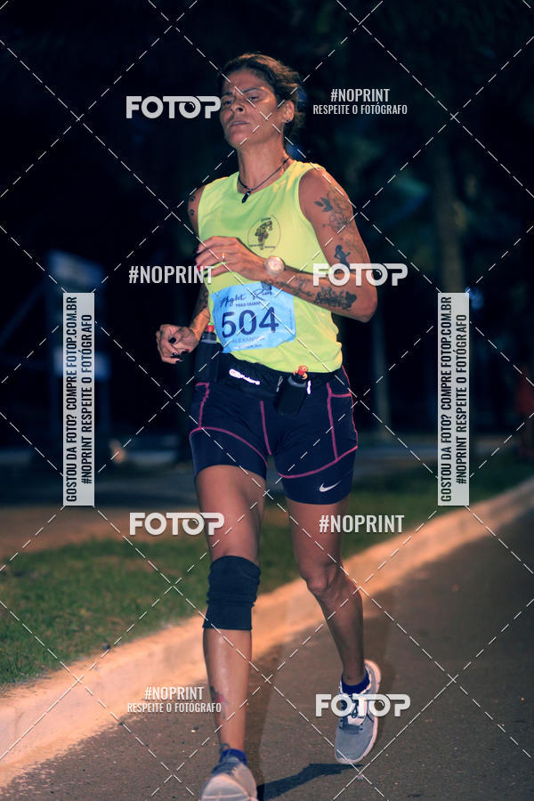 Buy your photos of the eventNight Run 5K 10K Praia Grande on Fotop