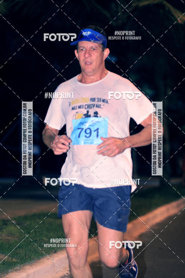Buy your photos of the eventNight Run 5K 10K Praia Grande on Fotop