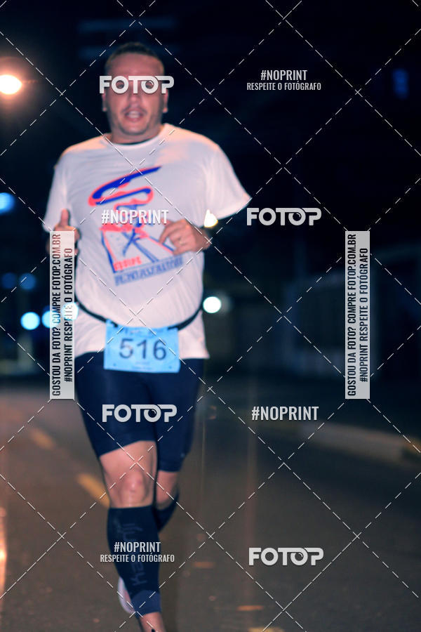 Buy your photos of the eventNight Run 5K 10K Praia Grande on Fotop