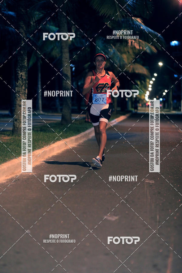 Buy your photos of the eventNight Run 5K 10K Praia Grande on Fotop