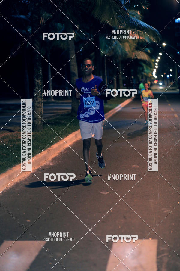 Buy your photos of the eventNight Run 5K 10K Praia Grande on Fotop