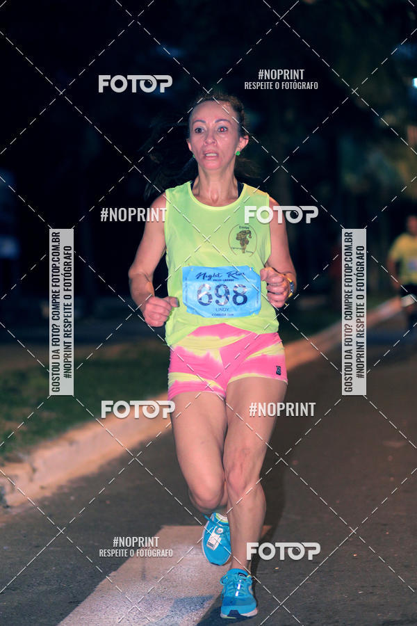 Buy your photos of the eventNight Run 5K 10K Praia Grande on Fotop