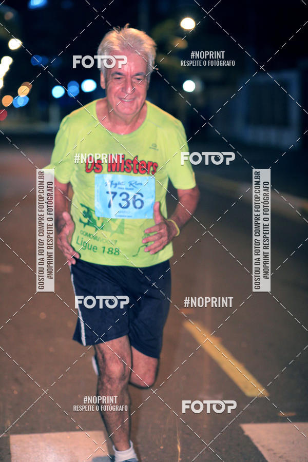 Buy your photos of the eventNight Run 5K 10K Praia Grande on Fotop