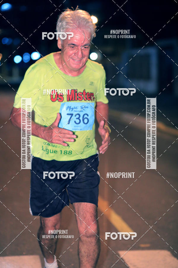Buy your photos of the eventNight Run 5K 10K Praia Grande on Fotop