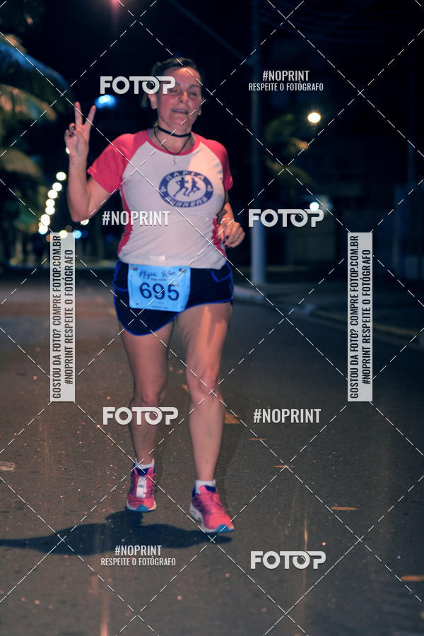 Buy your photos of the eventNight Run 5K 10K Praia Grande on Fotop