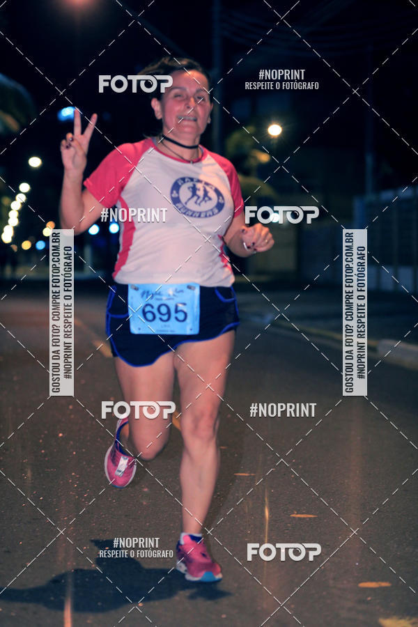Buy your photos of the eventNight Run 5K 10K Praia Grande on Fotop