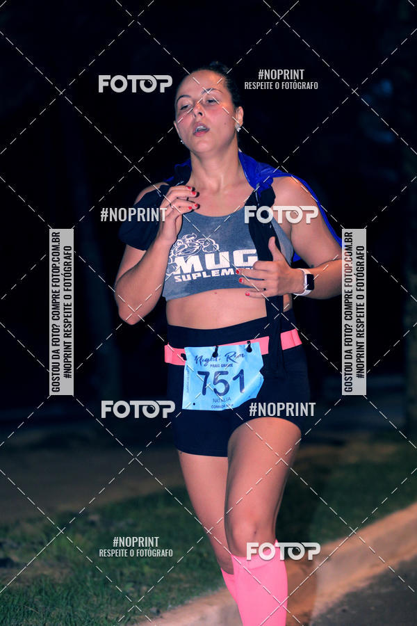 Buy your photos of the eventNight Run 5K 10K Praia Grande on Fotop