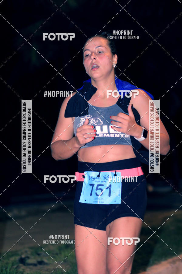 Buy your photos of the eventNight Run 5K 10K Praia Grande on Fotop
