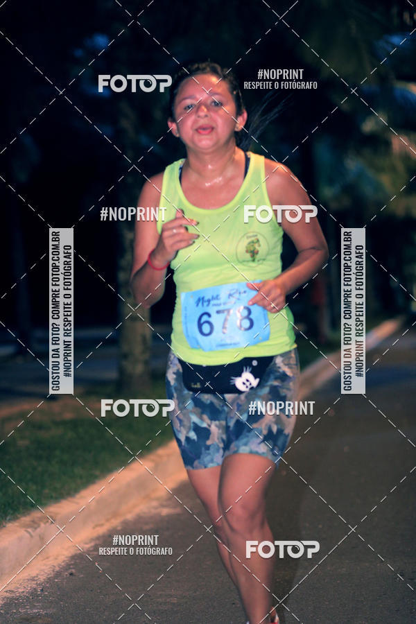 Buy your photos of the eventNight Run 5K 10K Praia Grande on Fotop