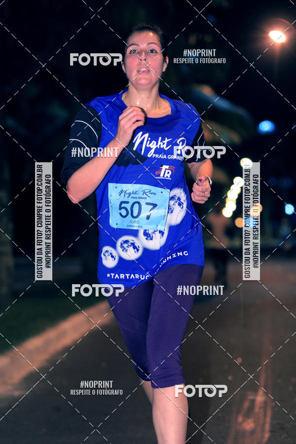 Buy your photos of the eventNight Run 5K 10K Praia Grande on Fotop