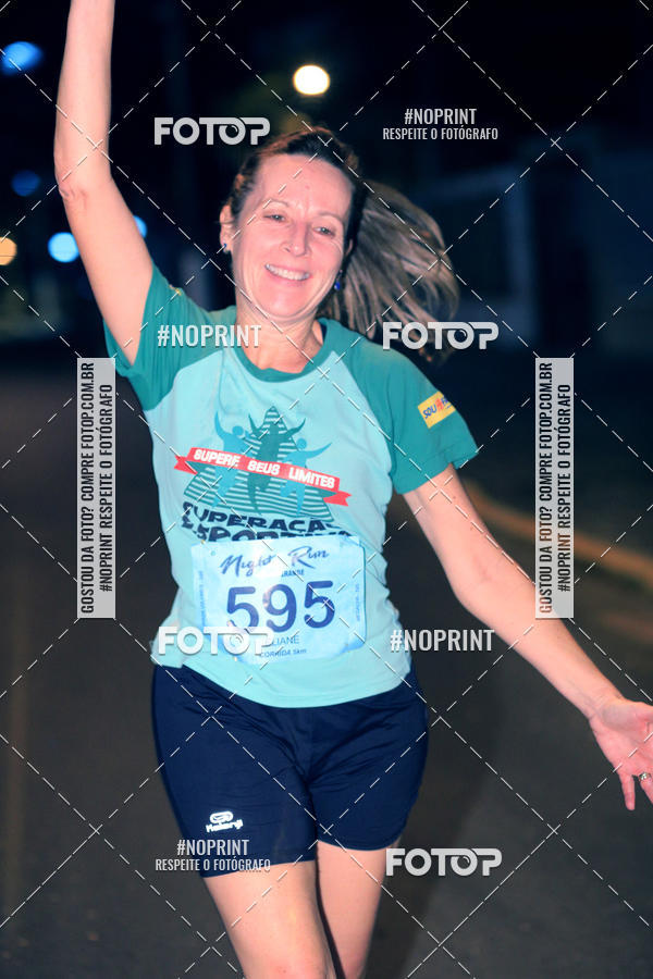 Buy your photos of the eventNight Run 5K 10K Praia Grande on Fotop