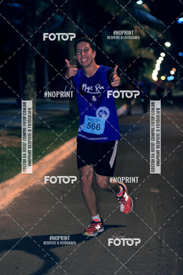 Buy your photos of the eventNight Run 5K 10K Praia Grande on Fotop