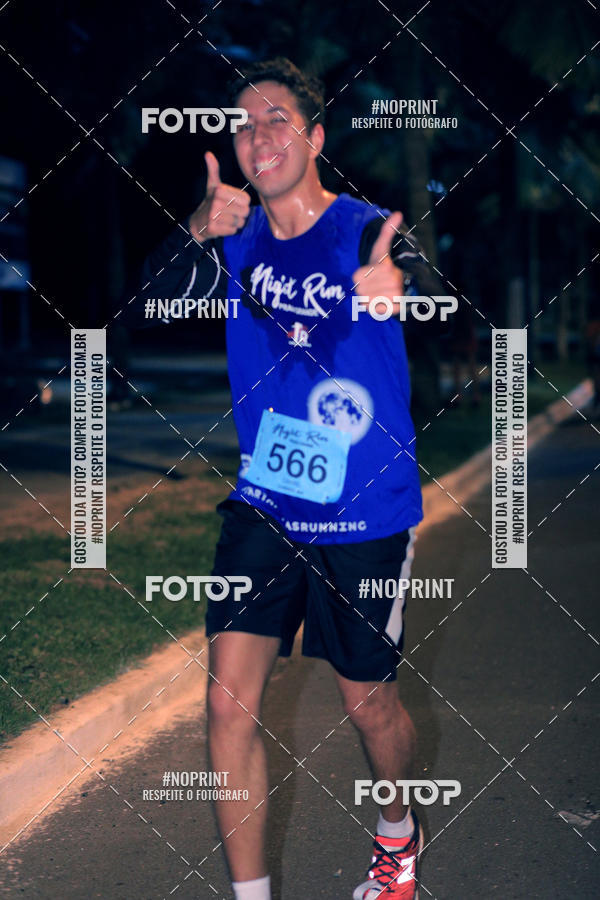 Buy your photos of the eventNight Run 5K 10K Praia Grande on Fotop