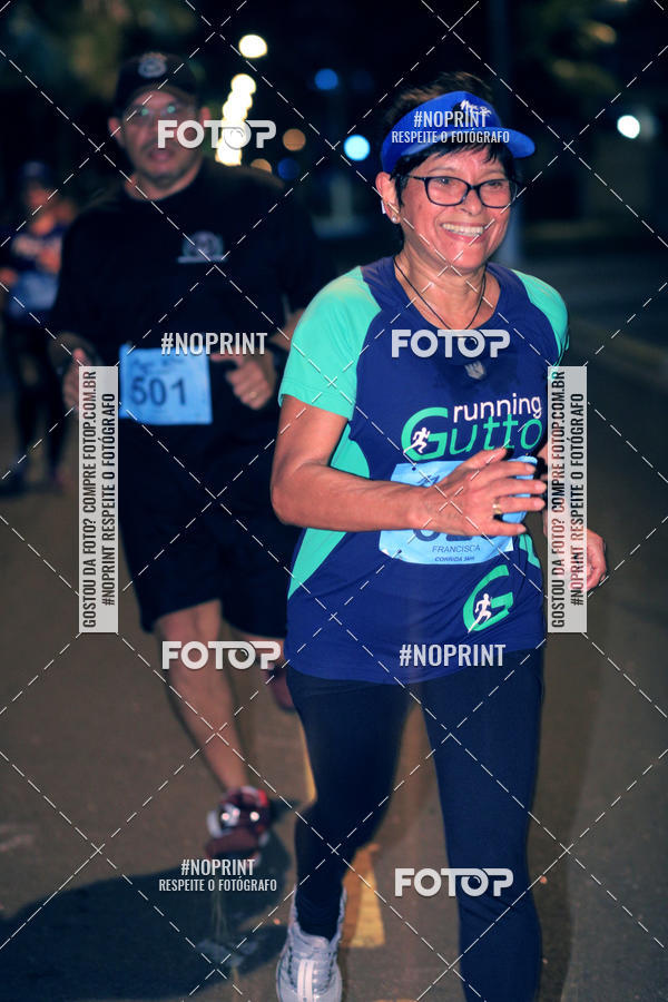 Buy your photos of the eventNight Run 5K 10K Praia Grande on Fotop