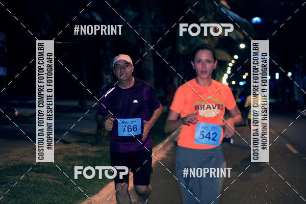Buy your photos of the eventNight Run 5K 10K Praia Grande on Fotop