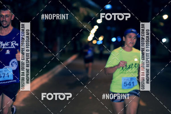 Buy your photos of the eventNight Run 5K 10K Praia Grande on Fotop