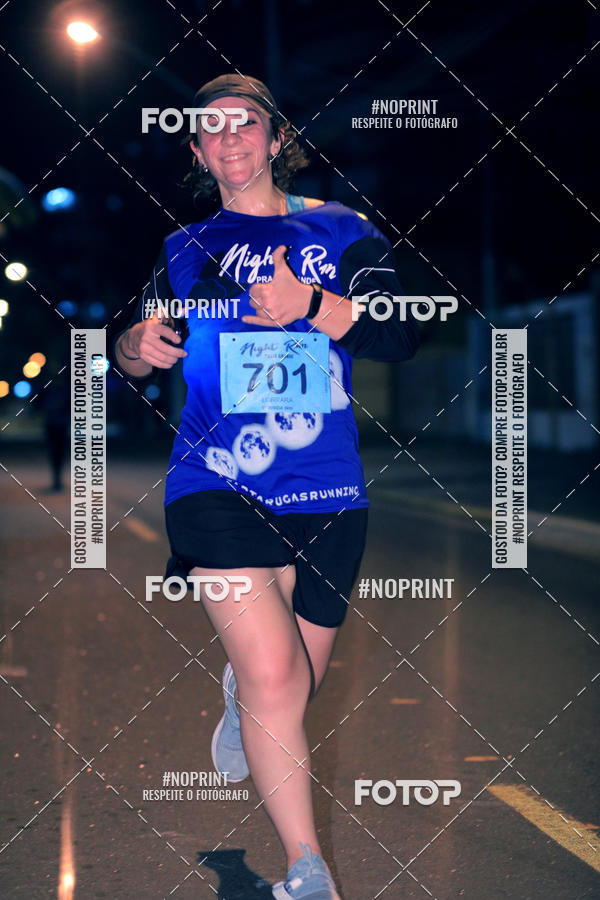 Buy your photos of the eventNight Run 5K 10K Praia Grande on Fotop