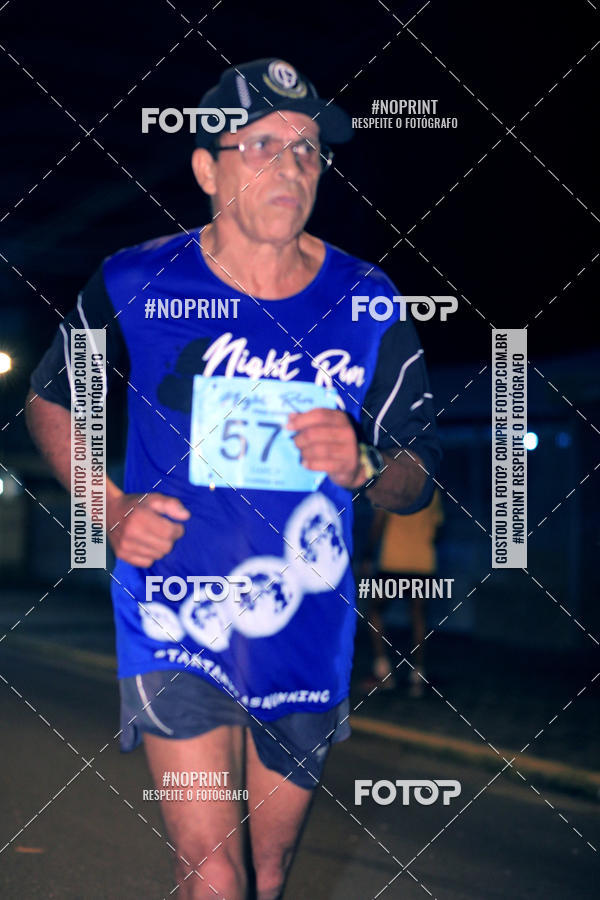 Buy your photos of the eventNight Run 5K 10K Praia Grande on Fotop