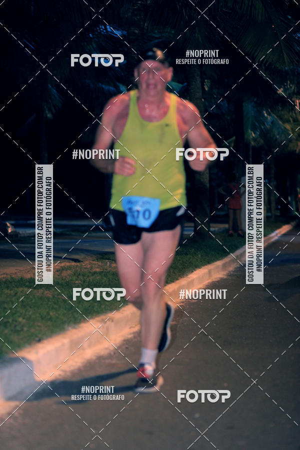 Buy your photos of the eventNight Run 5K 10K Praia Grande on Fotop