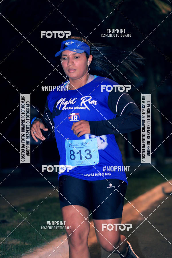 Buy your photos of the eventNight Run 5K 10K Praia Grande on Fotop