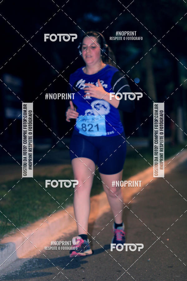 Buy your photos of the eventNight Run 5K 10K Praia Grande on Fotop