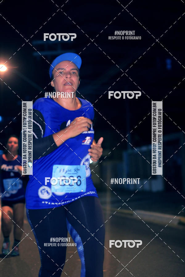 Buy your photos of the eventNight Run 5K 10K Praia Grande on Fotop