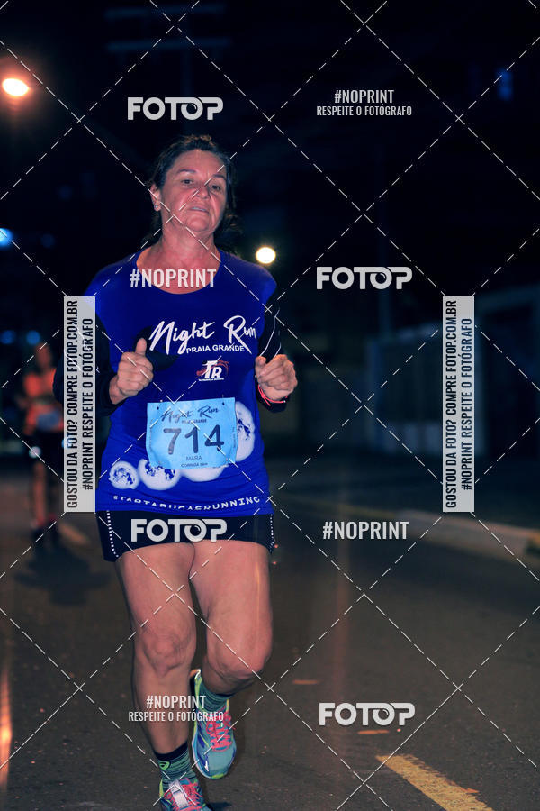 Buy your photos of the eventNight Run 5K 10K Praia Grande on Fotop