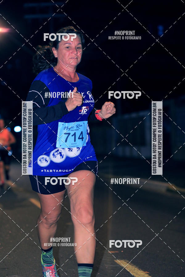 Buy your photos of the eventNight Run 5K 10K Praia Grande on Fotop