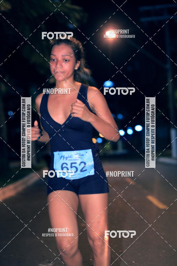 Buy your photos of the eventNight Run 5K 10K Praia Grande on Fotop
