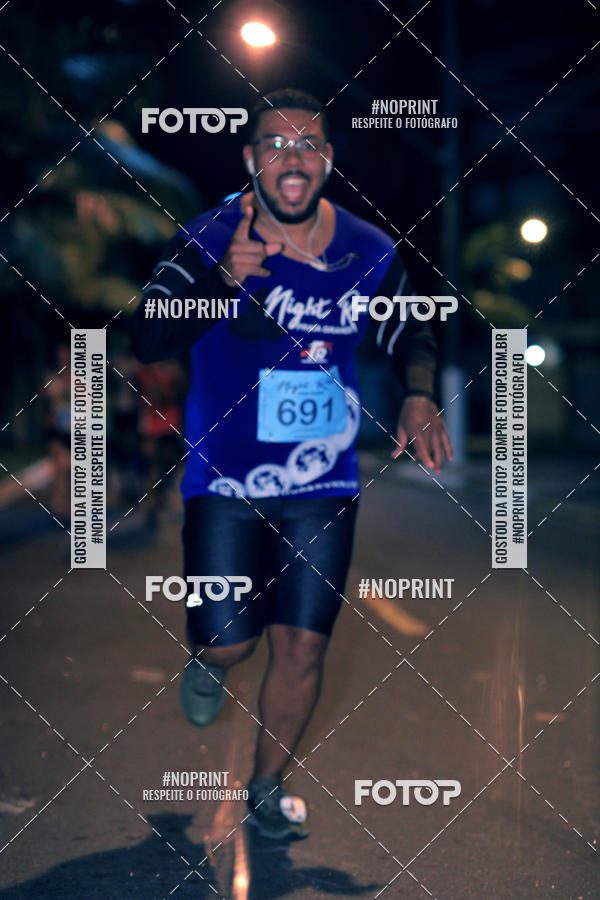 Buy your photos of the eventNight Run 5K 10K Praia Grande on Fotop